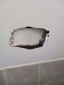 fix a hole in wall 